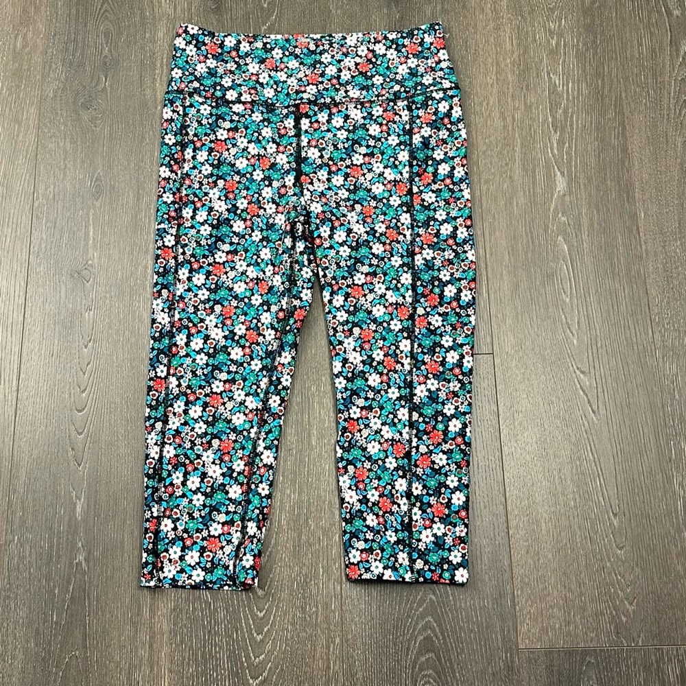 Land’s End Floral High Waisted Capri Swim Leggings Sz M